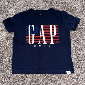 GAP Brand 2018 Flag Version T Shirt Size 2T Good Condition